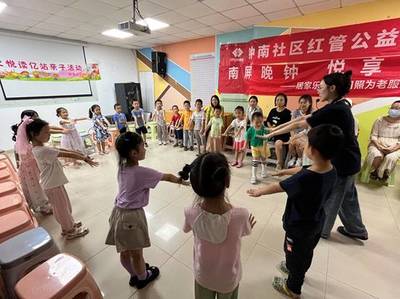 萌趣流體熊DIY點燃創(chuàng)意火花，蘇州園區(qū)鐘南社區(qū)開展手作藝術(shù)盛宴